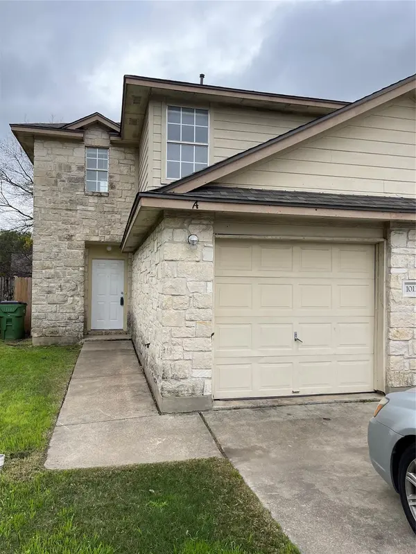 1013 Christopher ST #A, Round Rock, TX 78681
