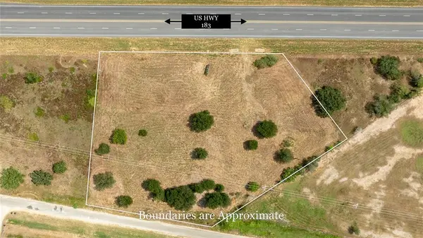 000 N Magnolia Ave, Luling, TX 78648