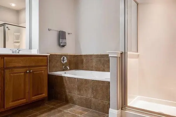 6705 Covered Bridge DR #26, Austin, TX 78736