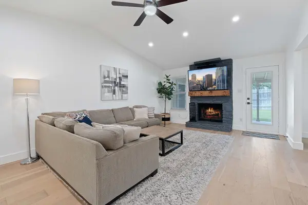 6008 Smith Oak TRL, Austin, TX 78749