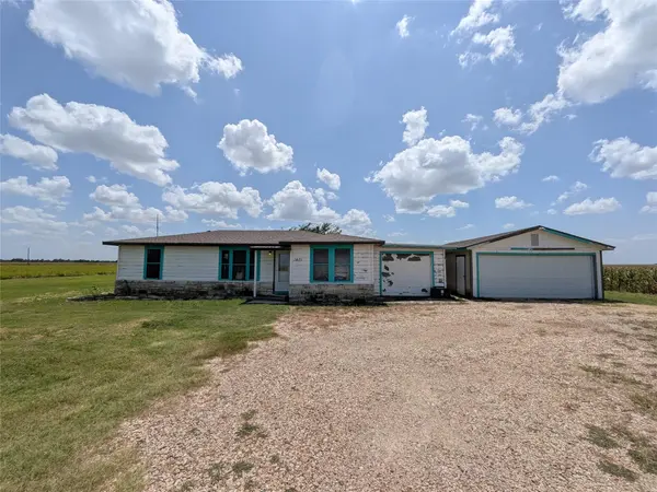 1401 N Highway 95 HWY, Granger, TX 76530