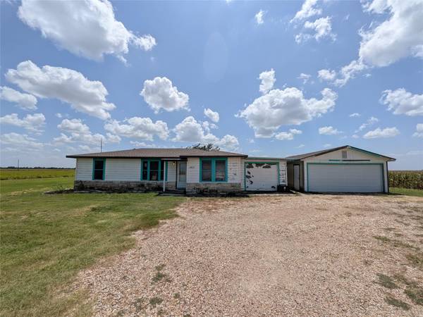 1401 N Highway 95 HWY, Granger, TX 76530