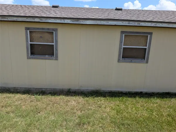 1401 N Highway 95 HWY, Granger, TX 76530