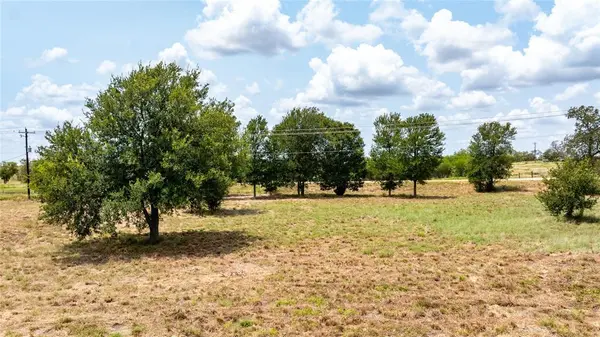 TBD N Magnolia Ave, Luling, TX 78648