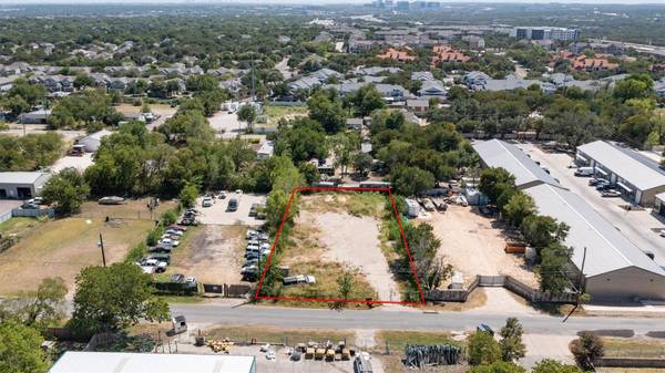 2701 Daisy DR, Austin, TX 78727