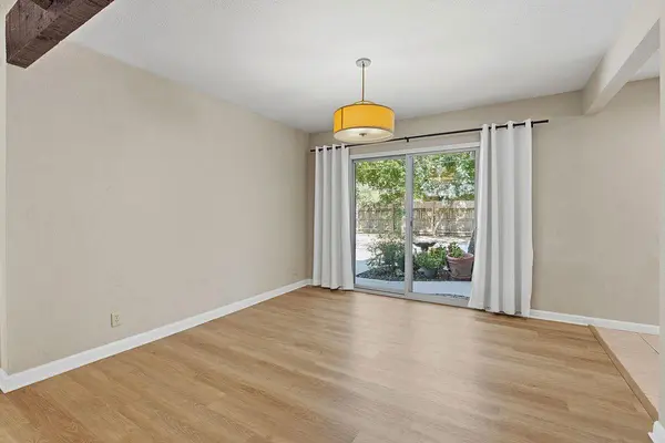 2002 Terry LN, Georgetown, TX 78628