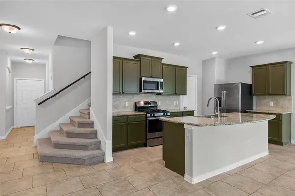 249 Shale CIR, Buda, TX 78610