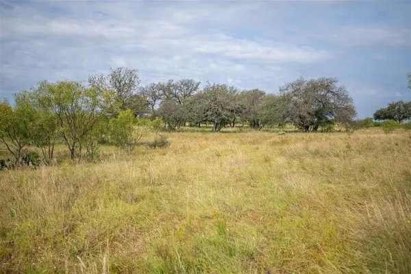 15811 W State Highway 29, Llano, TX 78643