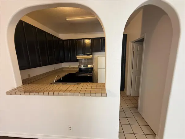 2601 Alcott LN #B, Austin, TX 78748