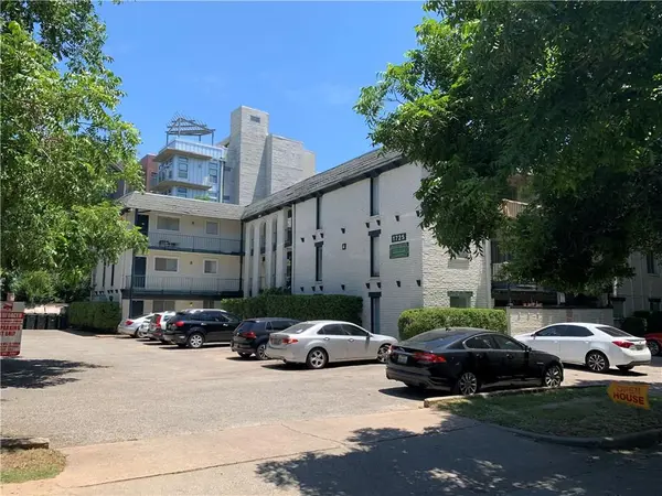 1725 Toomey Rd RD #301, Austin, TX 78704