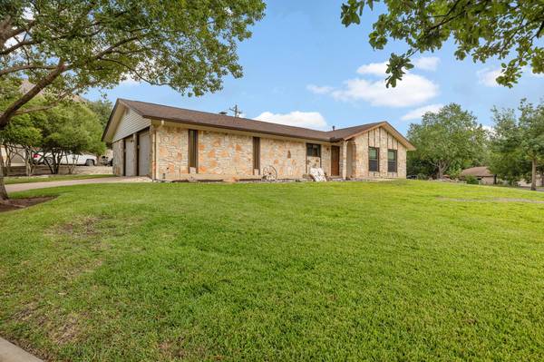 10608 Denell CIR, Austin, TX 78753