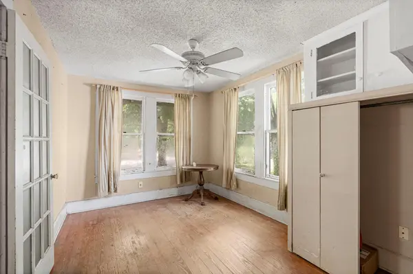 304 W 42nd ST, Austin, TX 78751