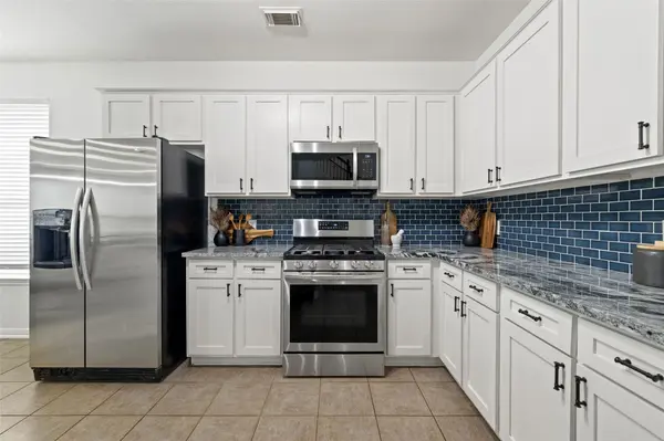 1712 Lynnville TRL, Austin, TX 78727