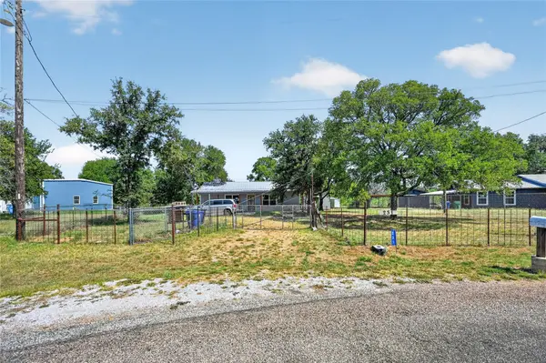 231 Deer DR, Sunrise Beach, TX 78643