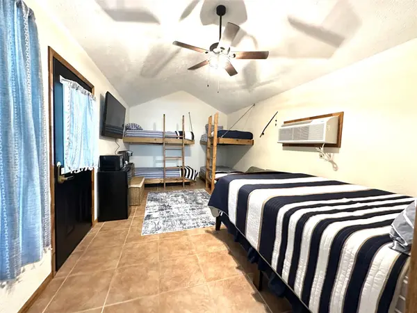 43 Lambert, Concan, TX 78838