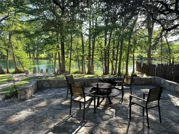 43 Lambert, Concan, TX 78838