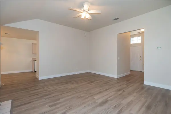 609 Sunny Brook DR, Leander, TX 78641