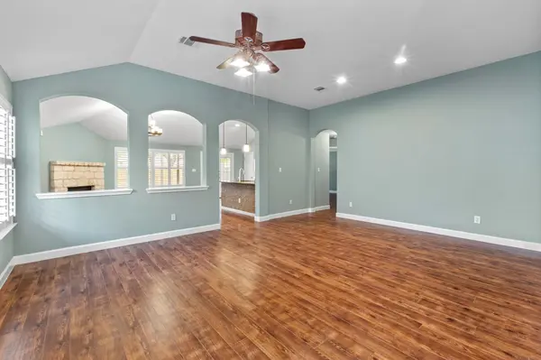 1310 Brighton Bend LN, Cedar Park, TX 78613