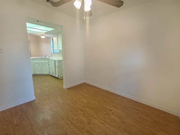 306 Lakeway DR, Georgetown, TX 78628