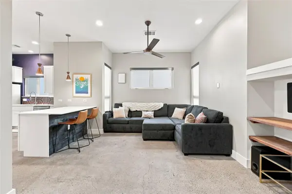 2800 Crest Ave #B, Austin, TX 78702