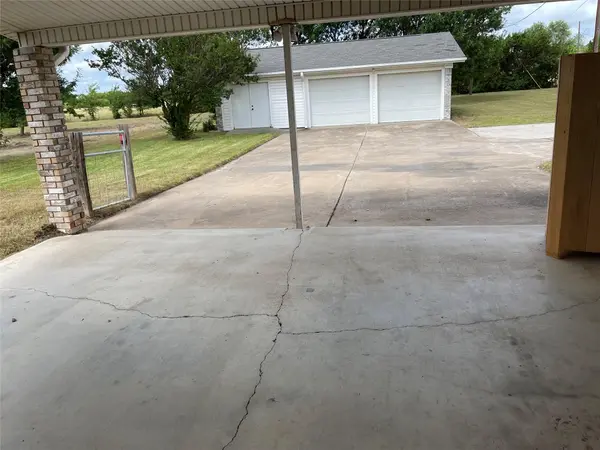 1011 Llewellyn LN, Killeen, TX 76542