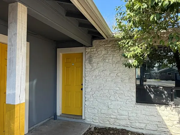 7404 Bethune Ave, Austin, TX 78752