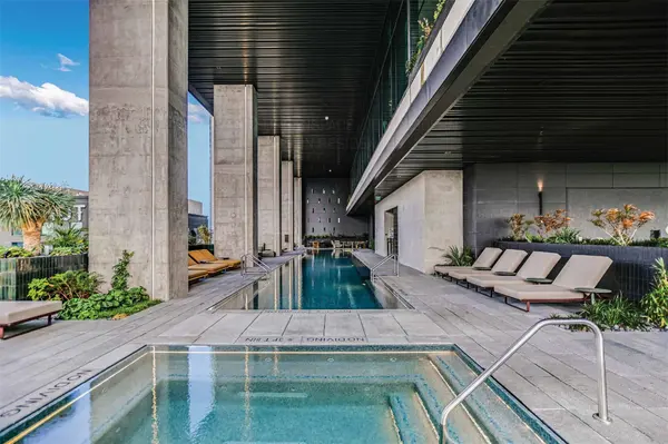 610 Davis ST #2404, Austin, TX 78701