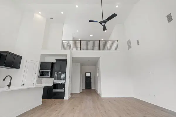 1231 Robin TRL, Round Rock, TX 78681
