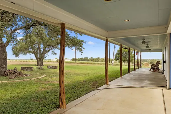 1034 County Road 202, Paige, TX 78659
