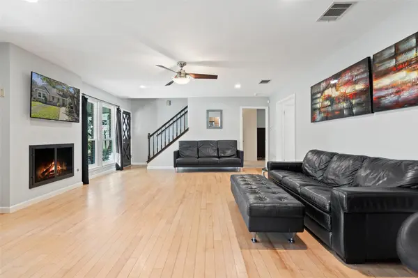 6906 One Oak RD, Austin, TX 78749
