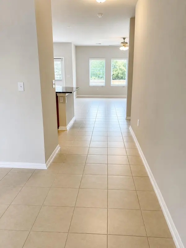 180 Olympic Park DR, Kyle, TX 78640