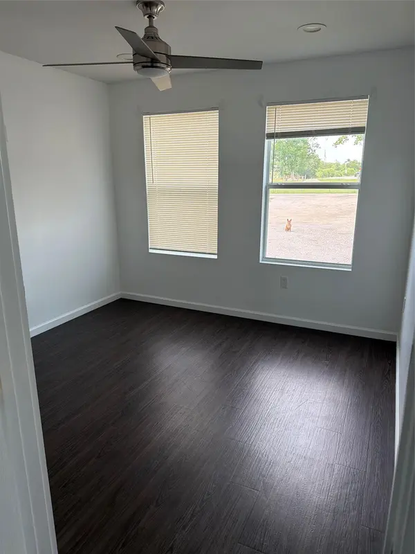 160 Pope BND S #D, Cedar Creek, TX 78612