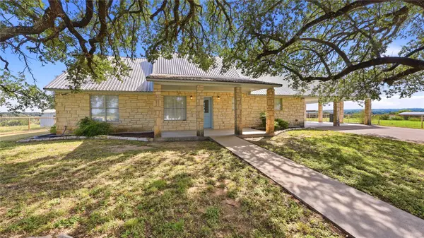 2992 County Road 2400, Lometa, TX 76853