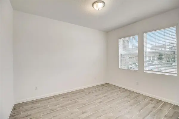 117 Lacey Oak LOOP, San Marcos, TX 78666