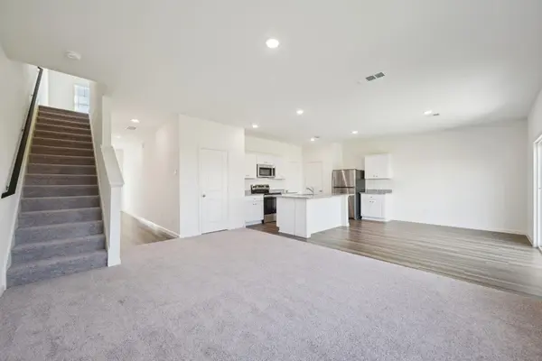14600 Sage Bloom LN, Elgin, TX 78621