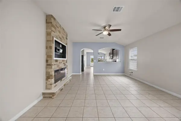 18519 Bandelier DR, Pflugerville, TX 78660