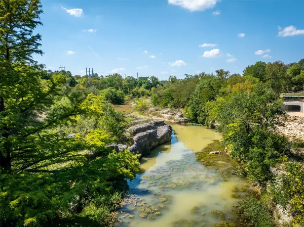 771 Clarissa ST, Buda, TX 78610