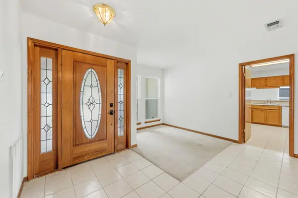 1403 Stone Ridge DR, Taylor, TX 76574