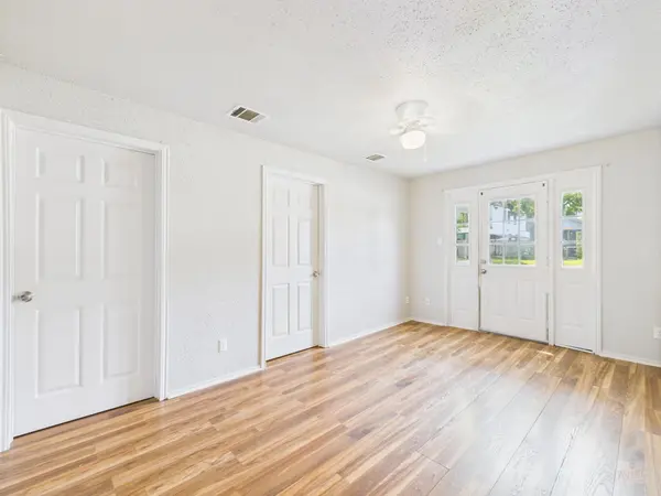 1607 S 2nd ST, Austin, TX 78704