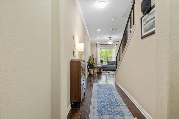 13400 Briarwick DR #203, Austin, TX 78729