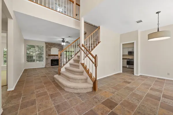 1304 Meadow Lark DR, Cedar Park, TX 78613