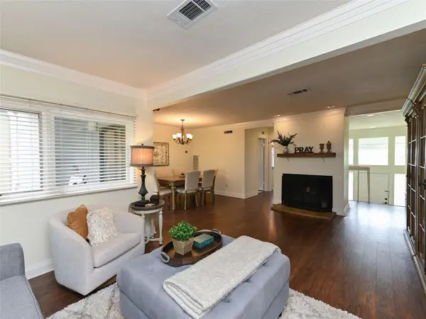 199 World Of Tennis SQ, Lakeway, TX 78738