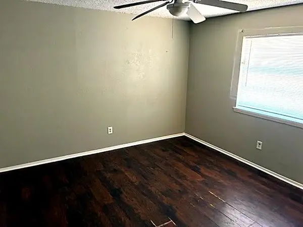 210 N Vanderveer ST #7, Burnet, TX 78611
