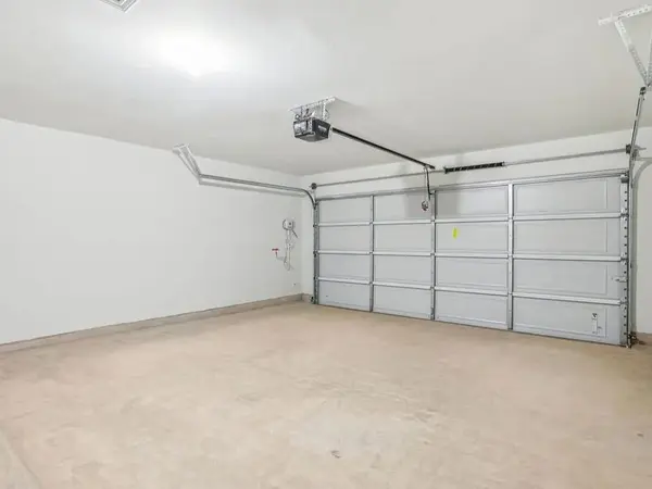 225 Little Green TRL, Jarrell, TX 76537