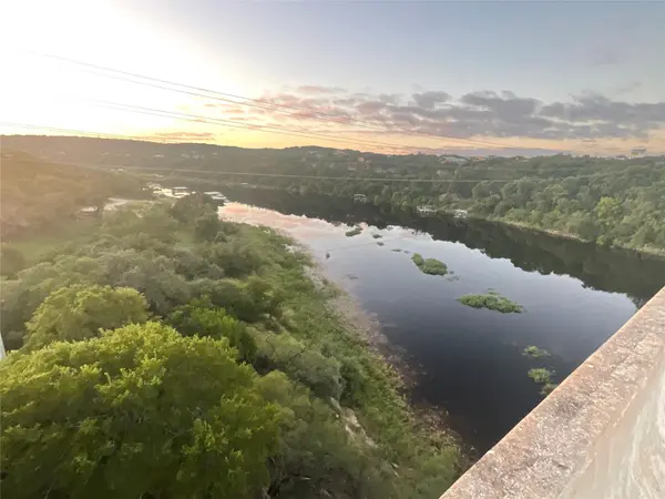 1909 Performer RD, Spicewood, TX 78669