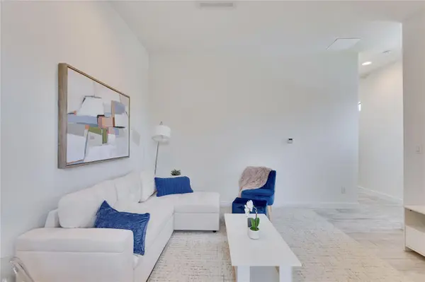 808 E Lydia ST, Austin, TX 78702