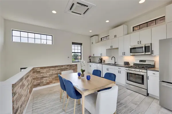 808 E Lydia ST, Austin, TX 78702