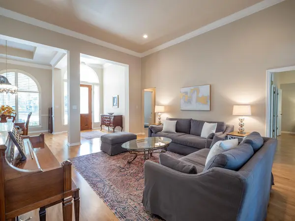 17200 PONCHO SPRINGS LN, Austin, TX 78717