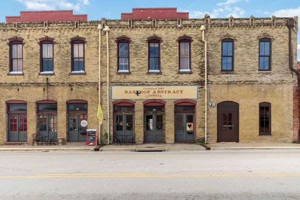 707 Chestnut ST, Bastrop, TX 78602