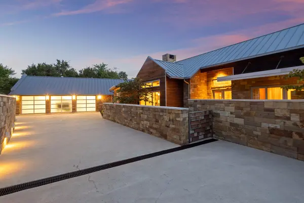 3504 Pack Saddle DR, Horseshoe Bay, TX 78657